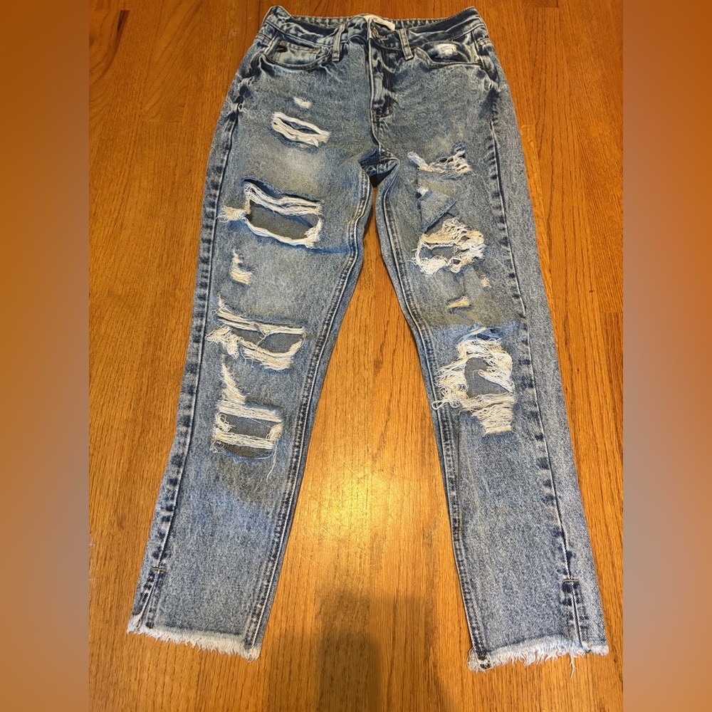 KanCan Distressed Blue Jeans